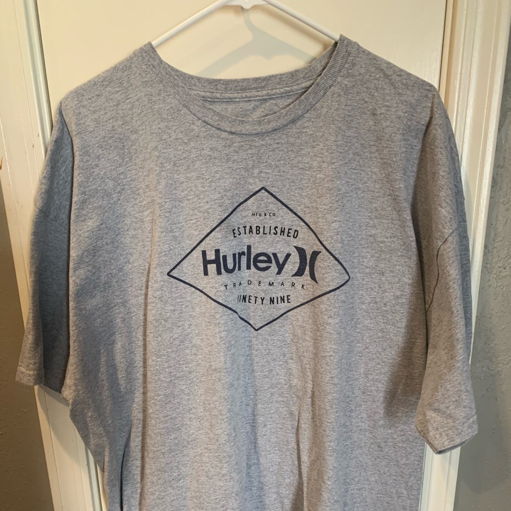 Men’s Hurley t-shirt